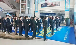 做一名專業(yè)的展員&mdash;安徽六安店開展導購員培訓會 